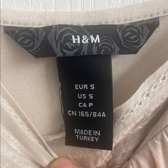 H&M Beige/Cream Relaxed Ruched Camisole Top 100% Silk Size S - Picture 3 of 6